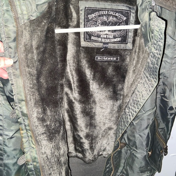 Winter Jacket - Picture 5 of 7